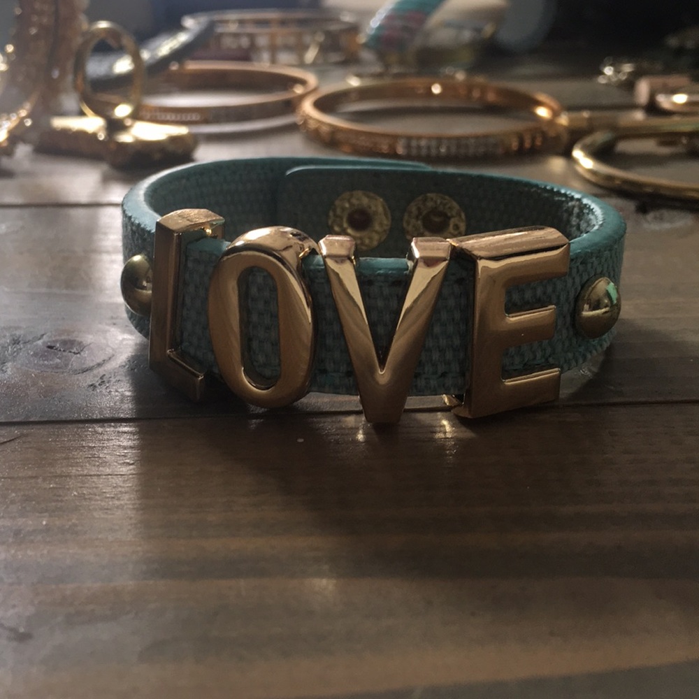 Bracelet - Picture 3 of 3